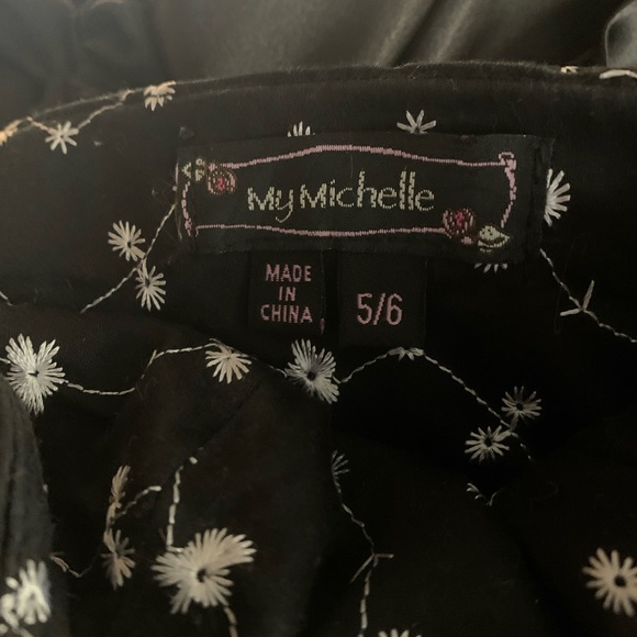 Junior’s Dress - Picture 3 of 3